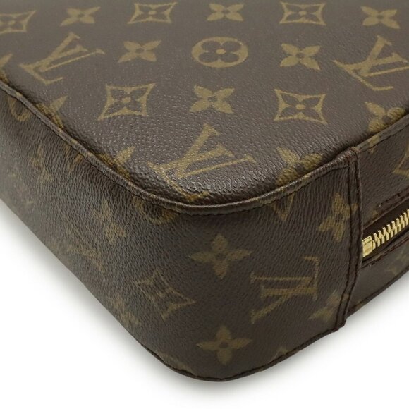 LOUIS VUITTON Brown Monogram Shoulder Bag - Picture 4 of 10